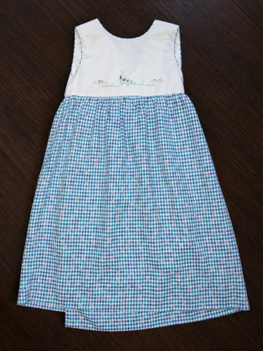 Rosalina Factory Outlet Embroidered Alligator Dress Size 6
